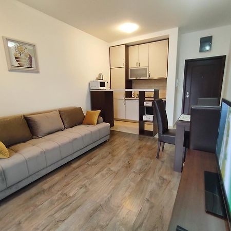Apartment Adrialux Budva Exteriér fotografie