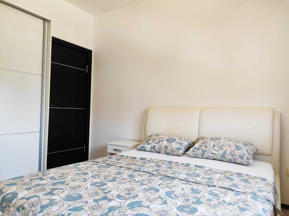 Apartment Adrialux Budva Exteriér fotografie